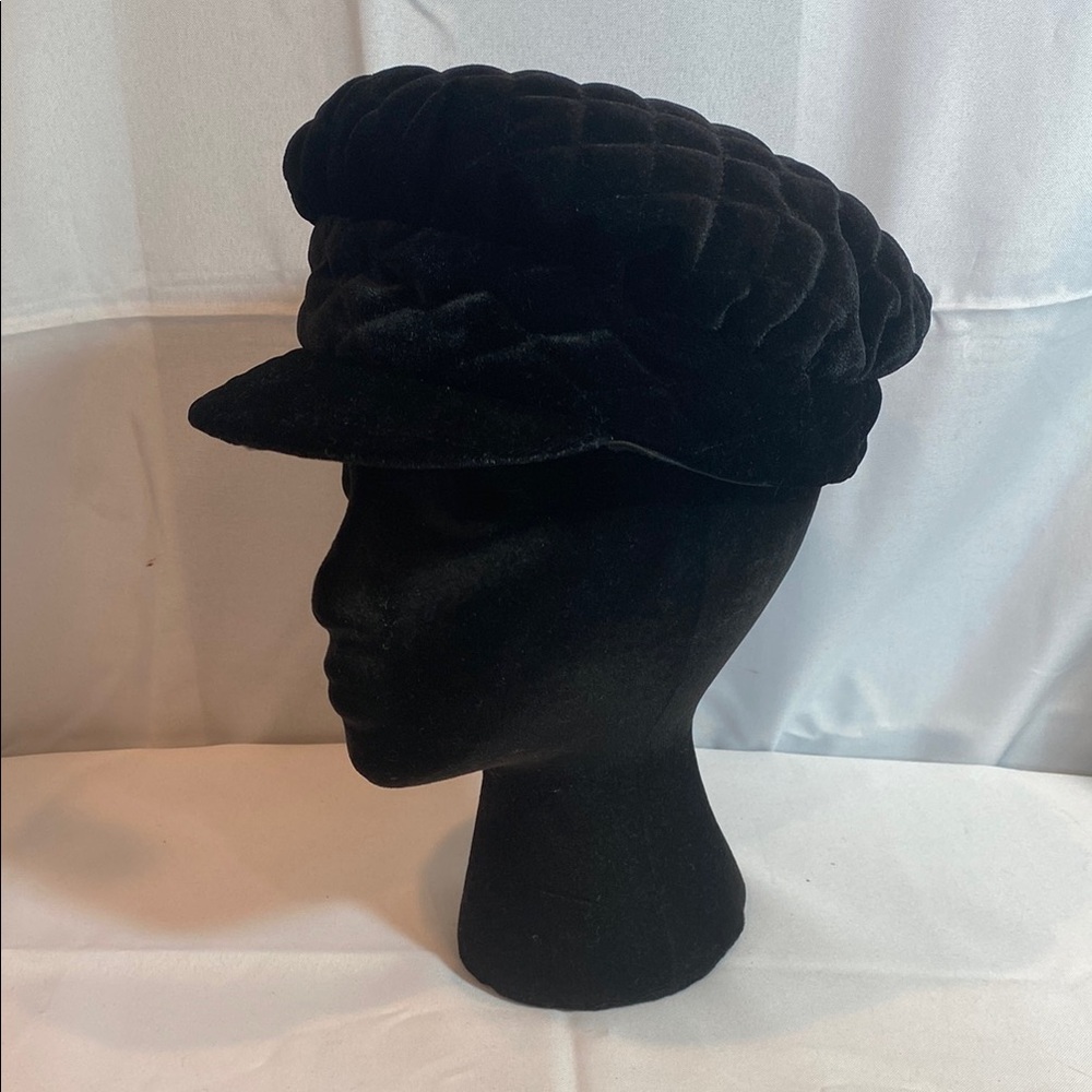 Vintage 90s Saks Fifth Ave Black Velvet Women's Cap Hat, Grunge Downtown Girl